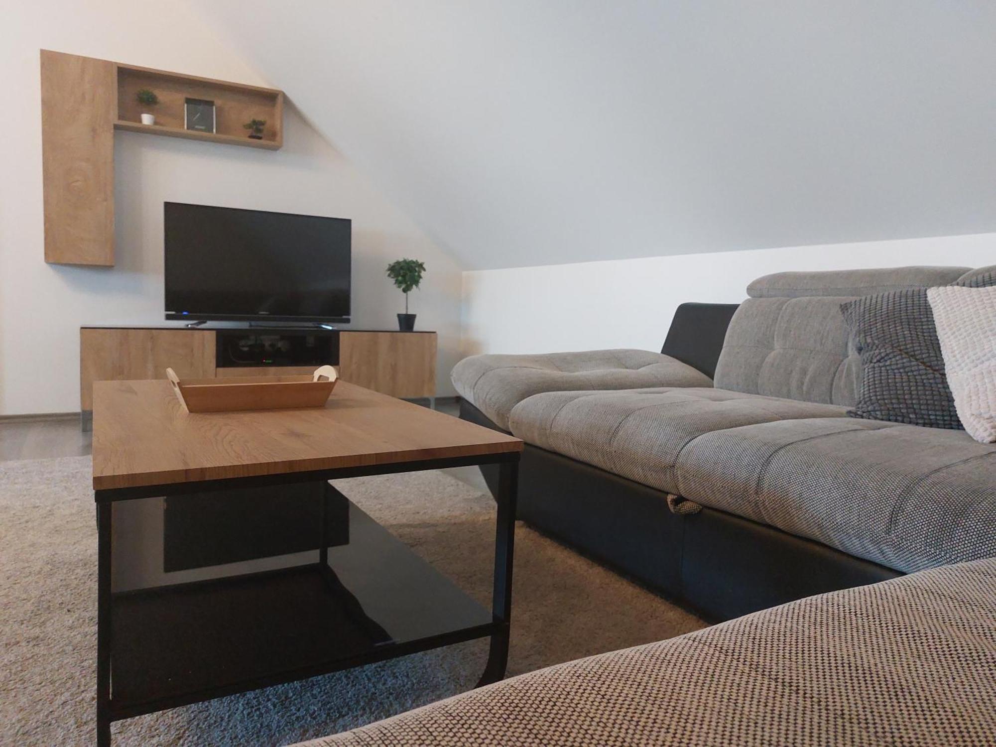Apartment Cedar Zagreb Airport - Velika Gorica Scitarjevo Zewnętrze zdjęcie